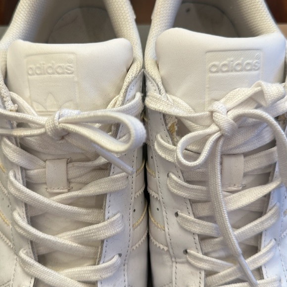 Used White super star Adidas GS 7Y W8.5 - Picture 4 of 7